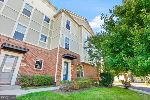 42395 Pale Iris Ter, Brambleton, VA 20148 photo 2