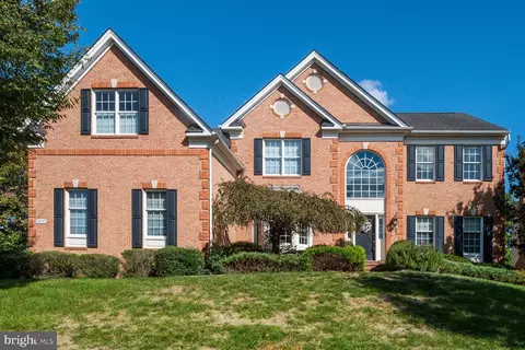 20347 Kiawah Island Dr, Ashburn, VA 20147