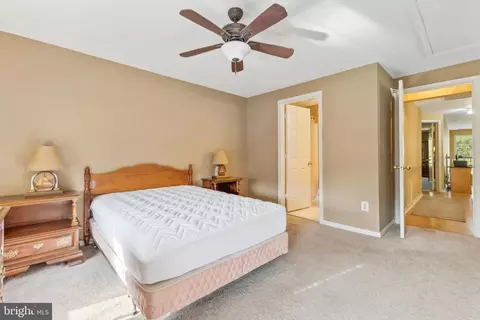 Bedroom - 21111 Crocus Ter, Ashburn, VA 20147 photo 3 of 5