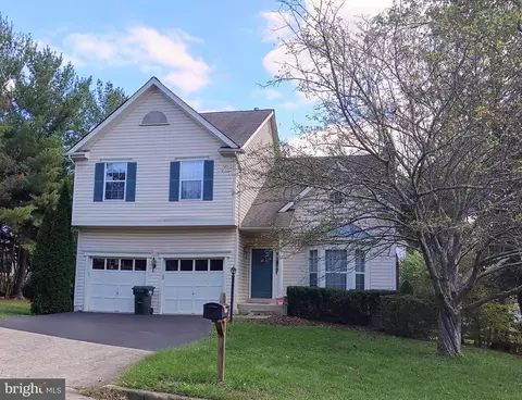 47520 Anchorage Cir, Sterling, VA 20165