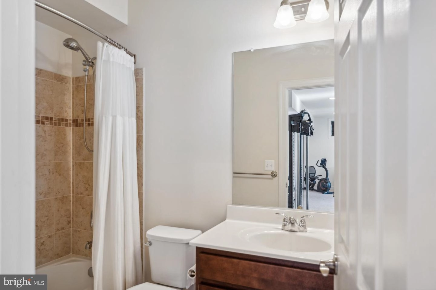42385 Guildhall Dr, Ashburn, VA 20148 photo 33