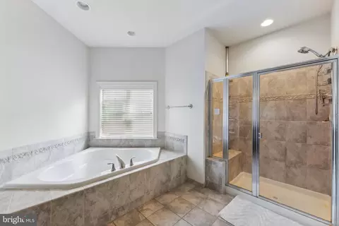 42385 Guildhall Dr, Ashburn, VA 20148 photo 25