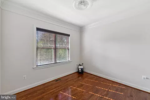 42385 Guildhall Dr, Ashburn, VA 20148 photo 16