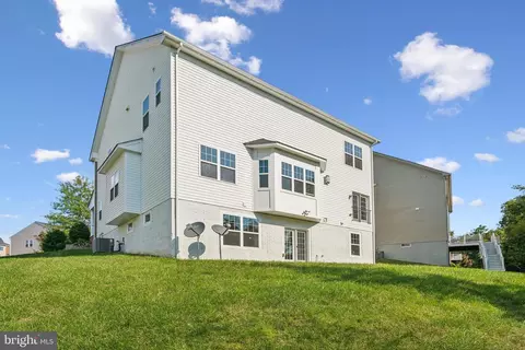 42385 Guildhall Dr, Ashburn, VA 20148 photo 36