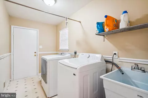 2 Barnswallow Ct, Sterling, VA 20164 photo 13