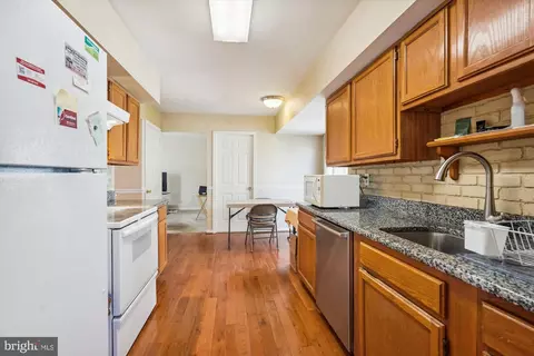 2 Barnswallow Ct, Sterling, VA 20164 photo 12