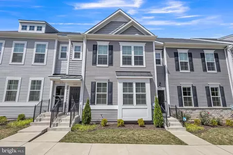 24080 Gumspring Kiln Ter, Sterling, VA 20166