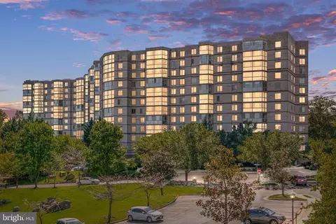 19385 Cypress Ridge Ter #508, Leesburg, VA 20176