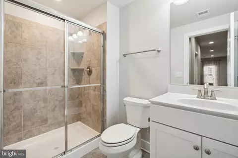 22284 Pinecroft Ter, Ashburn, VA 20148 photo 39