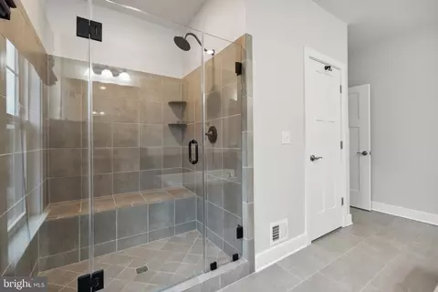 22284 Pinecroft Ter, Ashburn, VA 20148 photo 27