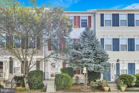 22952 Fleet Ter, Sterling, VA 20166