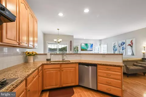 20045 Valhalla Sq, Ashburn, VA 20147 photo 12