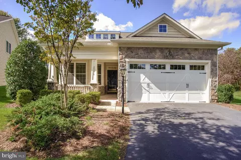 20419 Crescent Pointe Pl, Ashburn, VA 20147