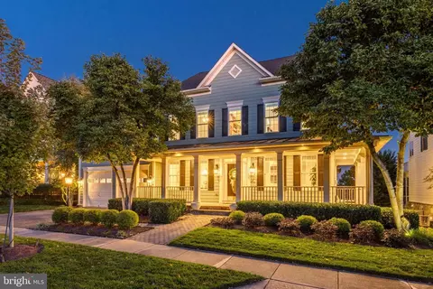 19258 Mill Site Pl, Leesburg, VA 20176