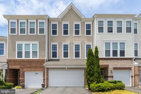 25053 Green Mountain Ter, Aldie, VA 20105