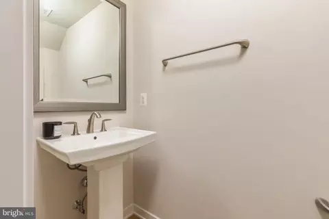 Entry Way - 43554 Centergate Dr, Ashburn, VA 20148 photo 1 of 3