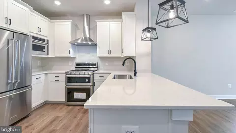 20865 Owenmore Ter, Sterling, VA 20166