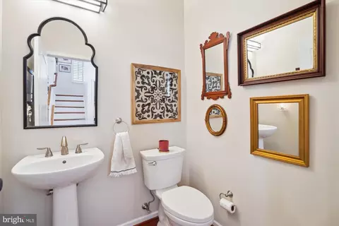 42599 Pelican Dr, Chantilly, VA 20152 photo 17