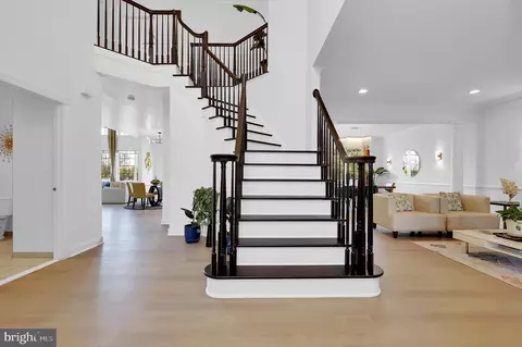Entry Way - 43321 Barnstead Dr, Ashburn, VA 20148 photo 7 of 15
