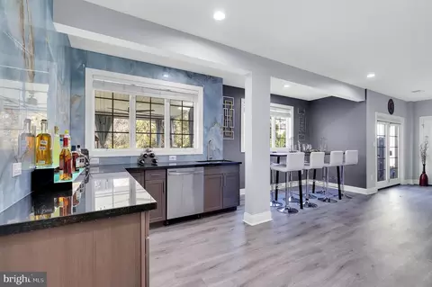 Entry Way - 43321 Barnstead Dr, Ashburn, VA 20148 photo 14 of 15