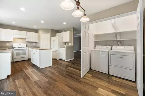 Other - 20399 Volley Ter, Ashburn, VA 20147 photo 4 of 18