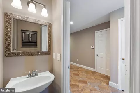 Entry Way - 20399 Volley Ter, Ashburn, VA 20147 photo 1 of 11