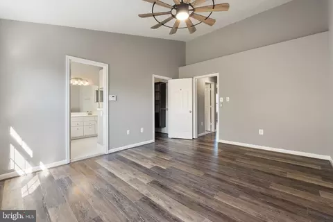 Entry Way - 20399 Volley Ter, Ashburn, VA 20147 photo 9 of 11