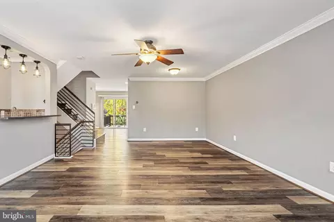 Living - 20399 Volley Ter, Ashburn, VA 20147 photo 8 of 8