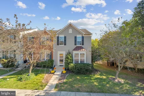 45665 Paddington Station Ter, Sterling, VA 20166