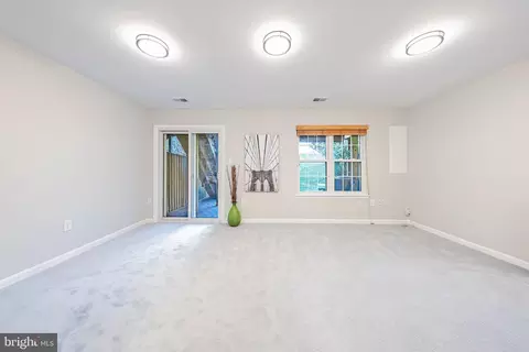 44110 Paget Ter, Ashburn, VA 20147 photo 28