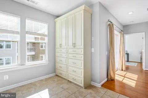 20600 Hope Spring Ter #404, Ashburn, VA 20147 photo 13