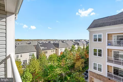 20600 Hope Spring Ter #404, Ashburn, VA 20147 photo 18