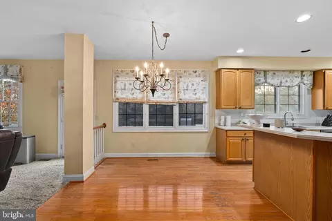 Other - 47341 Middle Bluff Pl, Sterling, VA 20165 photo 7 of 32