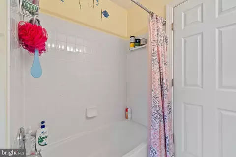 Other - 47341 Middle Bluff Pl, Sterling, VA 20165 photo 13 of 32