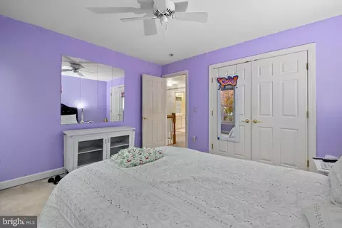 Bedroom - 47341 Middle Bluff Pl, Sterling, VA 20165 photo 4 of 9