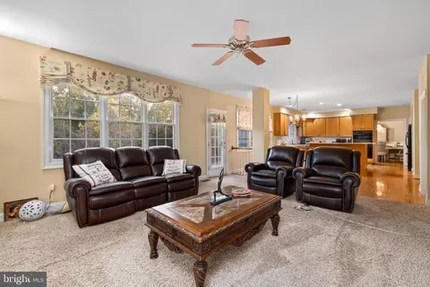 Other - 47341 Middle Bluff Pl, Sterling, VA 20165 photo 11 of 32