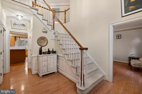 Entry Way - 47341 Middle Bluff Pl, Sterling, VA 20165 photo 1 of 8