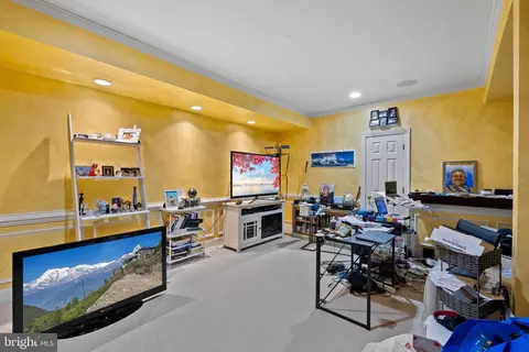 Other - 47341 Middle Bluff Pl, Sterling, VA 20165 photo 29 of 32