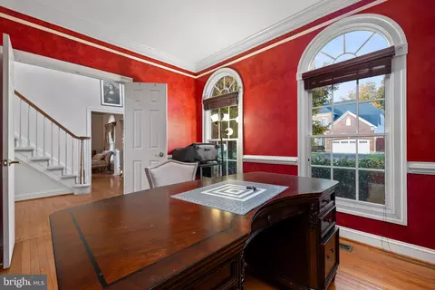Other - 47341 Middle Bluff Pl, Sterling, VA 20165 photo 4 of 32