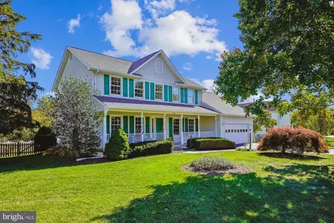 21348 Sweet Clover Pl, Ashburn, VA 20147