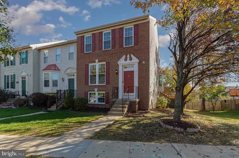 21012 Strawrick Ter, Ashburn, VA 20147 photo 2