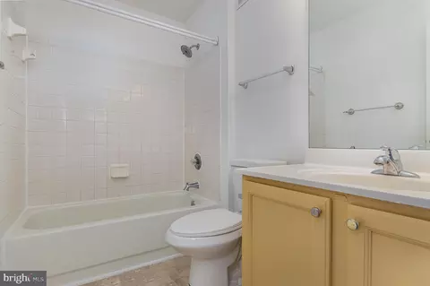 21012 Strawrick Ter, Ashburn, VA 20147 photo 14