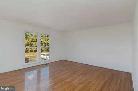 21012 Strawrick Ter, Ashburn, VA 20147 photo 6