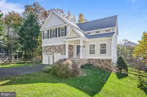 47516 Anchorage Cir, Sterling, VA 20165