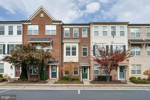 44060 Etna Ter, Chantilly, VA 20152
