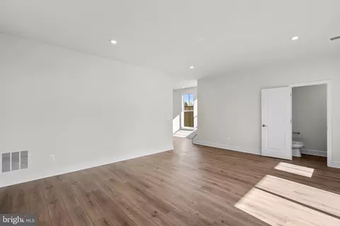21724 Charing Cross Ter, Broadlands, VA 20148 photo 17