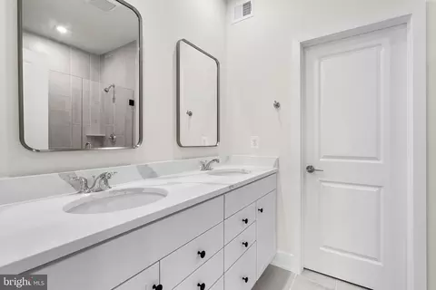 21724 Charing Cross Ter, Broadlands, VA 20148 photo 13
