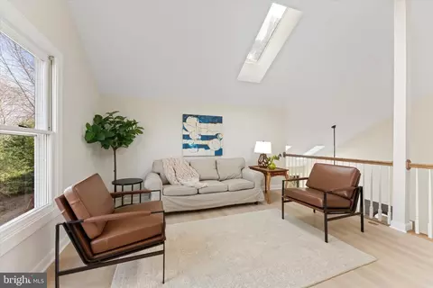 20944 Cox Mills Ct, Ashburn, VA 20147 photo 21