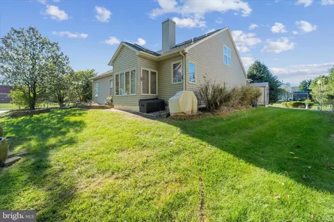 20944 Cox Mills Ct, Ashburn, VA 20147 photo 37