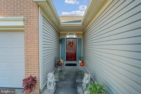 20944 Cox Mills Ct, Ashburn, VA 20147 photo 5